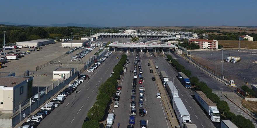 Kapıkule'de yoğunluk yeniden başladı