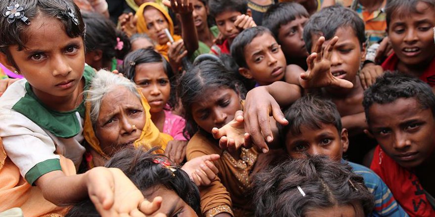 30 bini aşkın Arakanlı Müslüman dağlık arazide sıkışıp kaldı