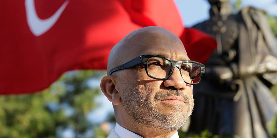 'Venezuela darbecilerin karşısında olacak'