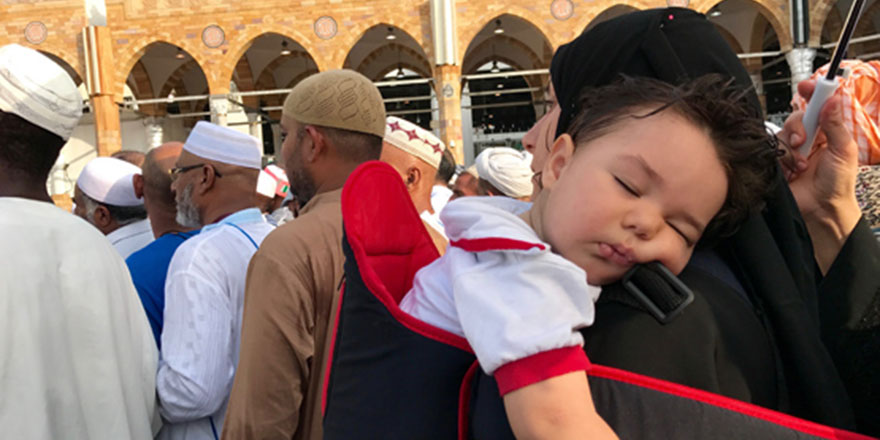 Çocuklar kutsal topraklara neşe kattı