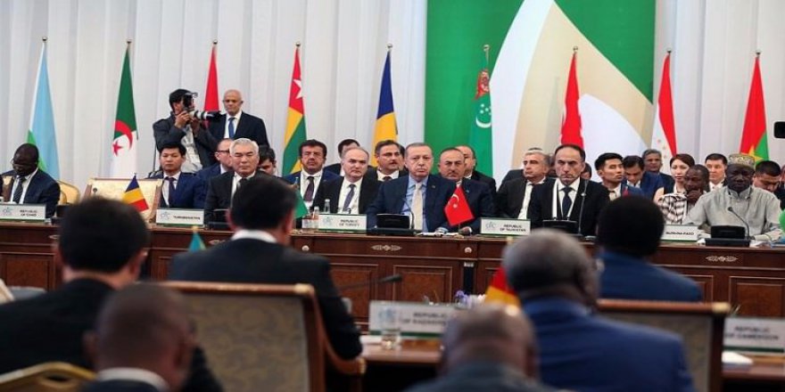 İİT Zirvesi'nde Arakan raporu kabul edildi