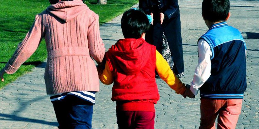 Almanya'da geçen yıl 84 bin çocuk koruma altına alındı