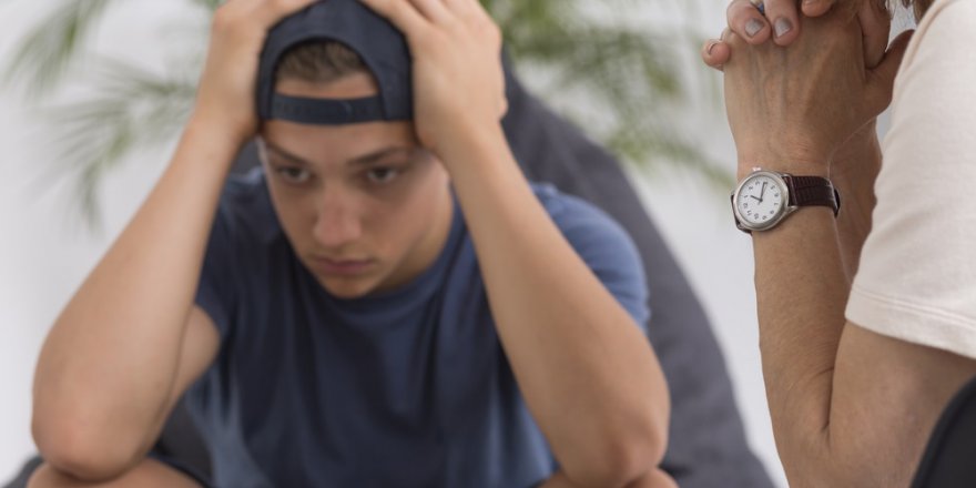 Çocuklarda madde bağımlısı olduğunu gösteren 12 işaret