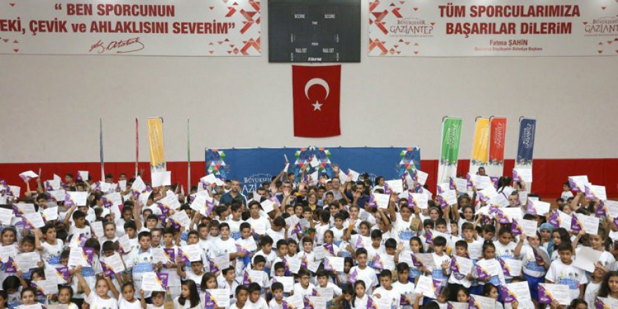 9 bin 500 öğrenciye sertifika