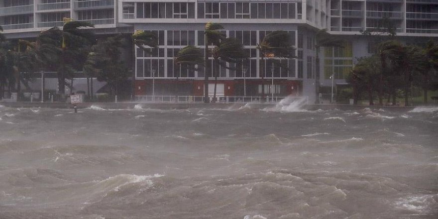 Irma kasırgasının ardından 180 bin kişi barınaklarda kalıyor