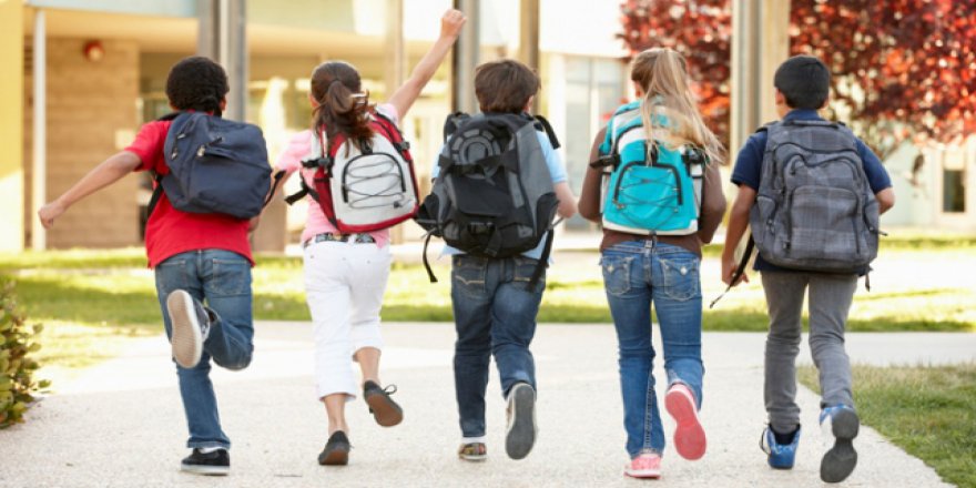 Sağlıklı okul çantasının püf noktaları