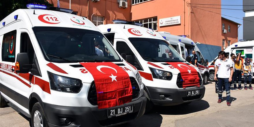 Diyarbakır'a gönderilen 5 ambulans hizmete başladı
