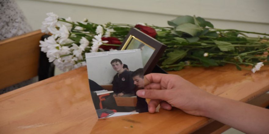 Şehit Eren Bülbül'ün sırası boş kaldı