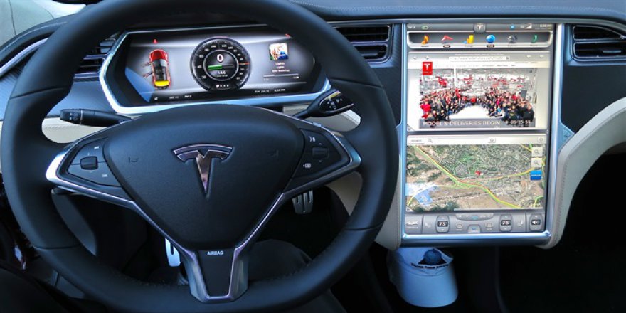 Tesla sürücüsüz otomobillerin işlemcisi AMD'den