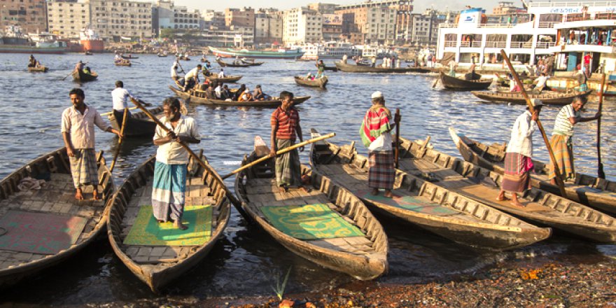 Bangladeş'e sığınan Arakanlı Müslümanların sayısı 436 bine yükseldi