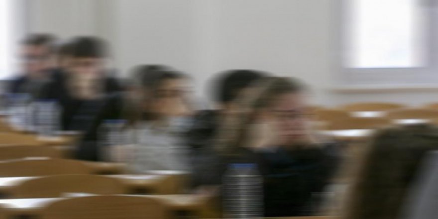 İşitme engellilere Yabancı dil muafiyeti