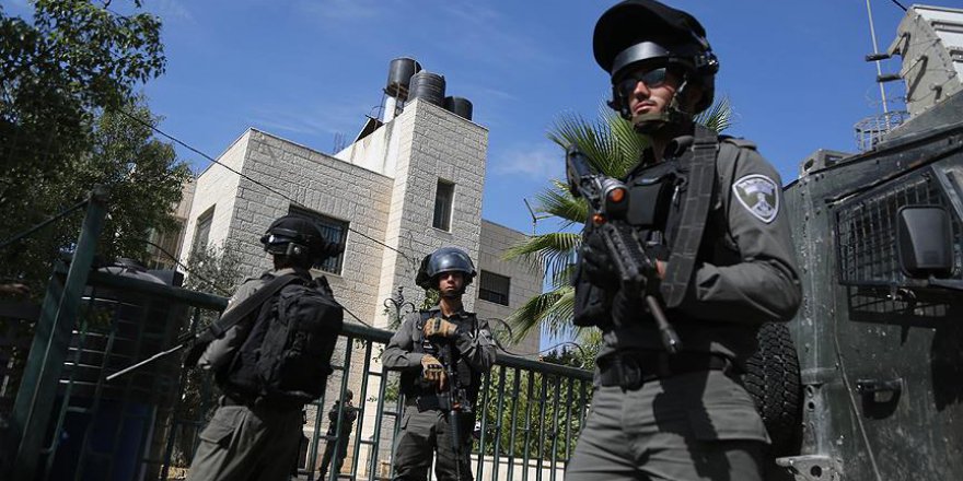 İsrail askerleri 2 Filistinliyi yaraladı