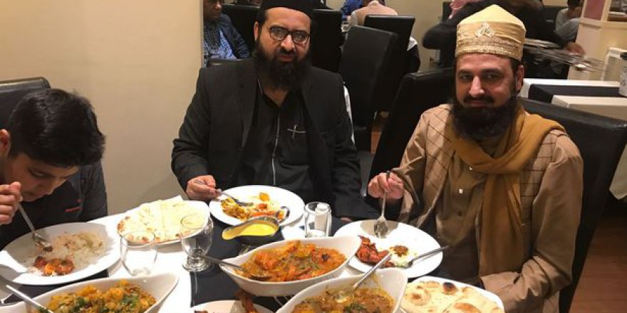 İngiltere Müslümanları'ndan örnek Arakan hamlesi