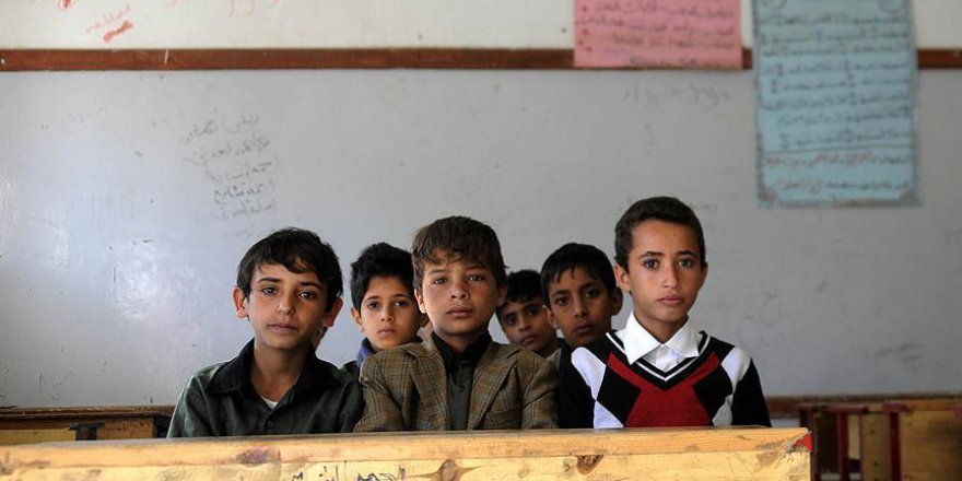 Yemen'de kitapsız ve öğretmensiz ders yılı