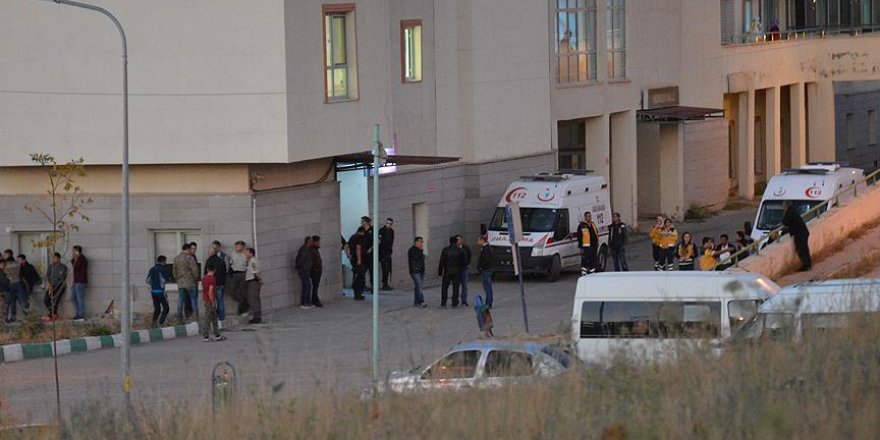 Ağrı'da 2 asker ve 2 güvenlik korucusu şehit oldu