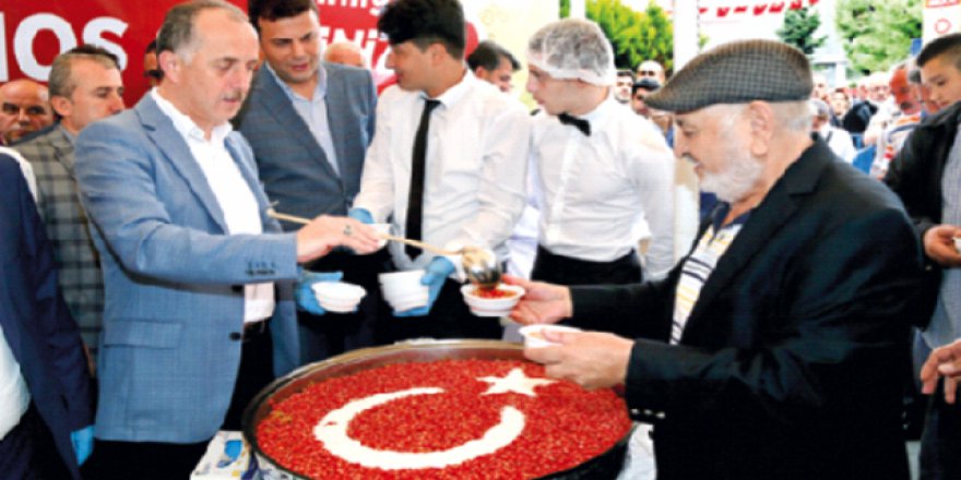 Bağcılar'da 20 bin kişiye aşure