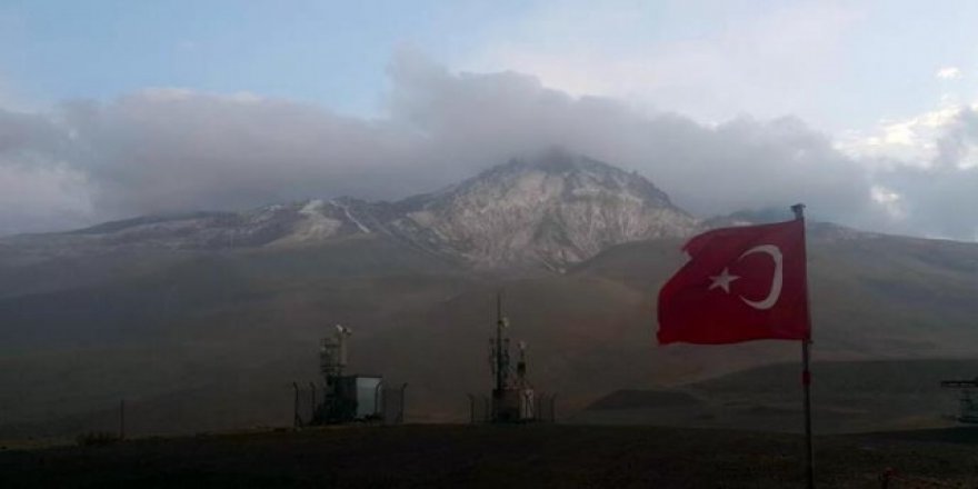 Erciyes'e kar yağdırıldı