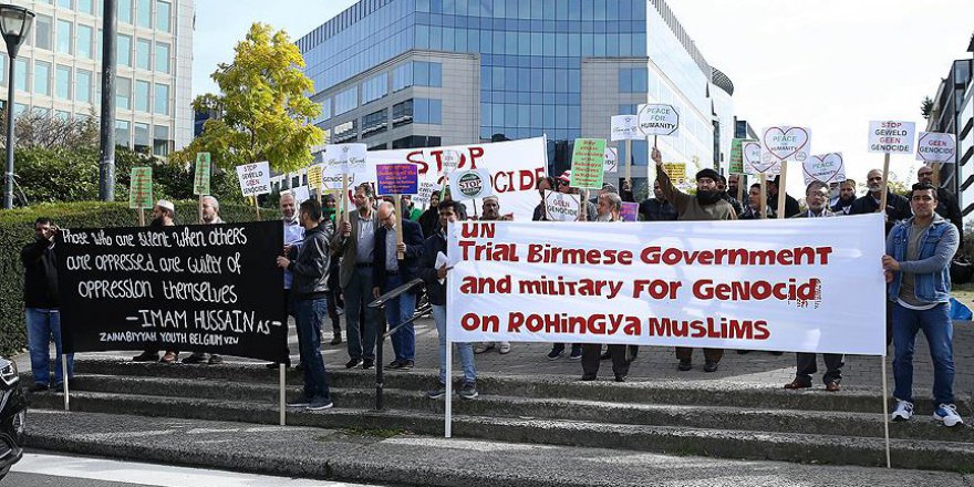 Myanmar ordusunun katliamı Brüksel’de protesto edildi