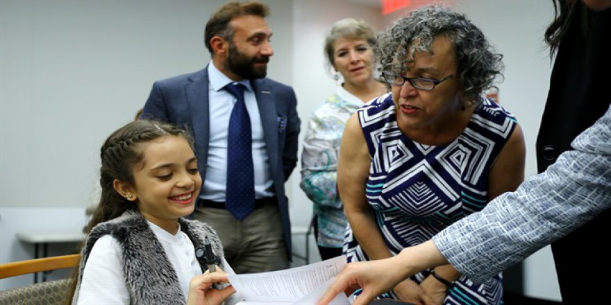 Halep'in sembolü Bana'ya New York'ta büyük ilgi