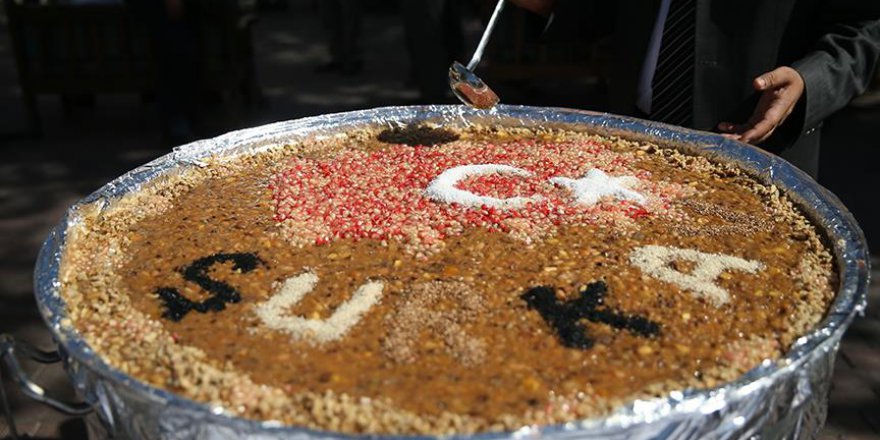 'Peygamberler şehri'nde aşure ikramı