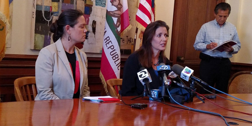 Trump'a inat Müslümanlara yardımı iki katına çıkardı