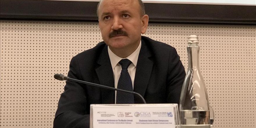 Prof. Dr. Bulut: İslam dünyasında ciddi bir genç nüfus var
