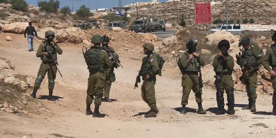 Filistinliler yıllardır kapalı olan köy yollarının açılmasını istiyor