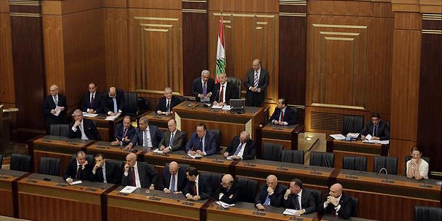 Lübnan Meclisi 12 yıl sonra ilk devlet bütçesini onayladı
