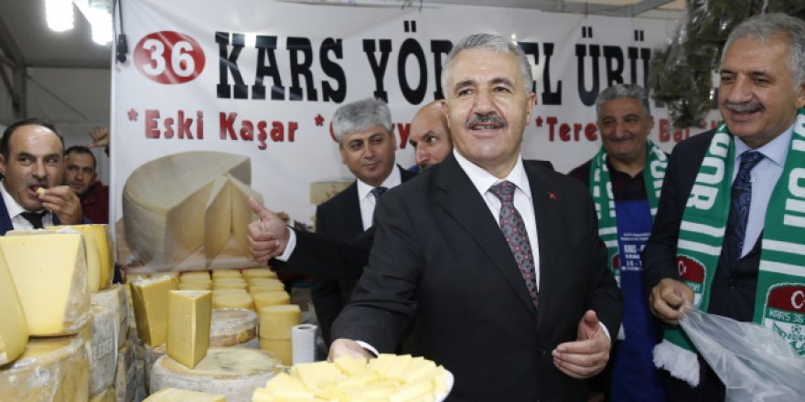 Bakü-Tiflis-Kars demir yolu hattının ilk sefer tarihi belli oldu