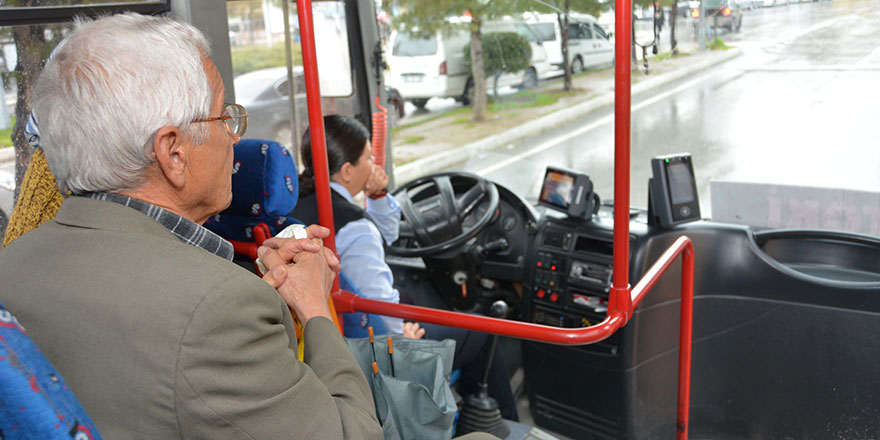 İzmir’de toplu ulaşıma bayram boyunca yüzde 50 indirim