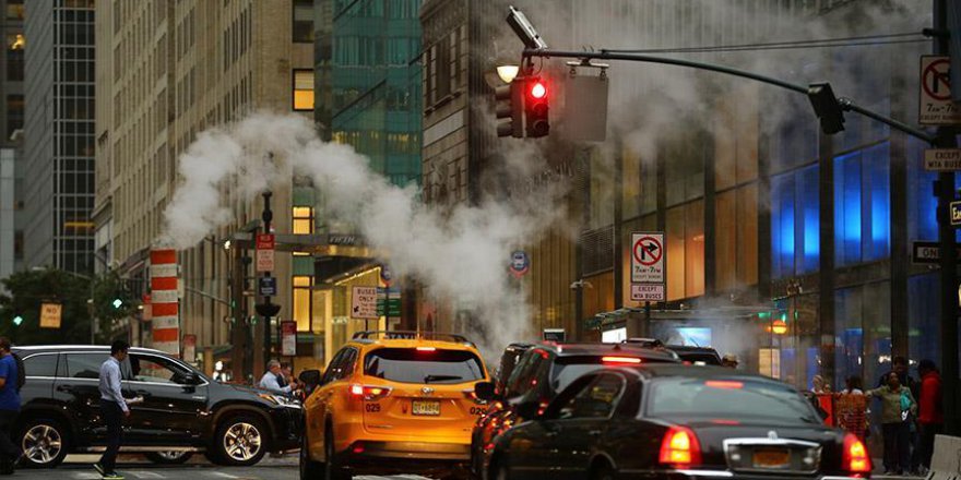 New York'u mazgallarından tüten buhar ısıtıyor