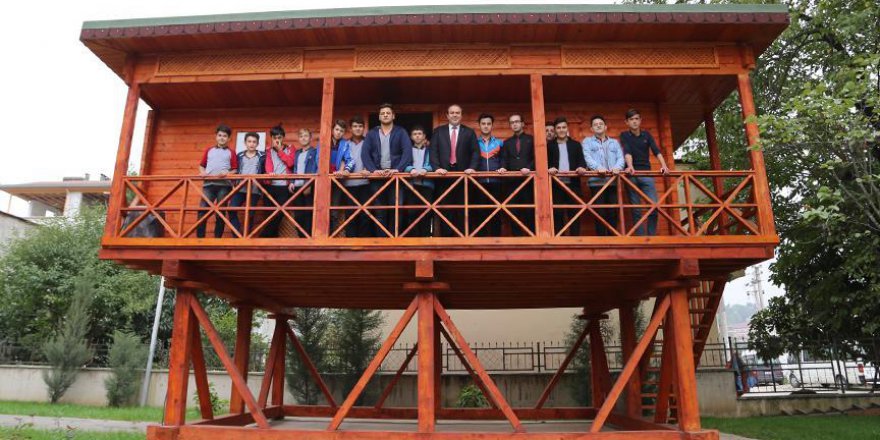 Serender'de kitap okuma keyfi