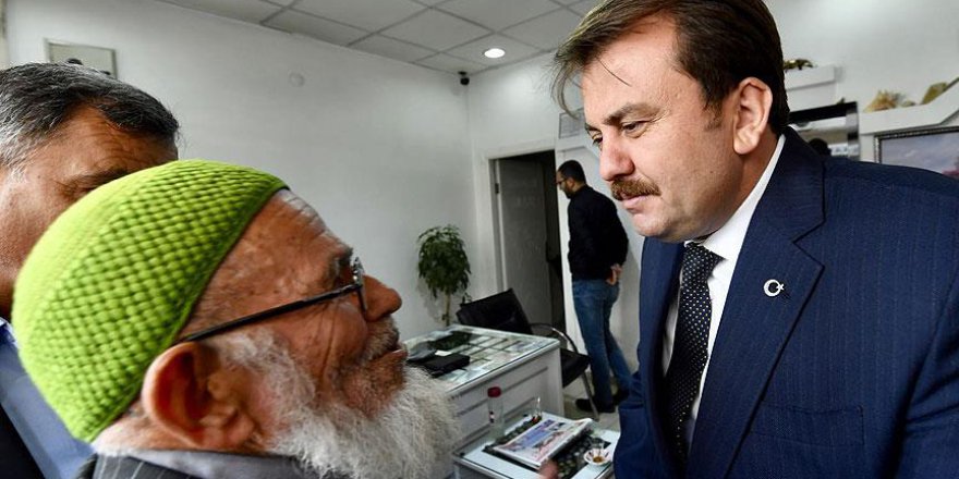 Yaşlılara 'manevi evlat' hizmetine özel ödül