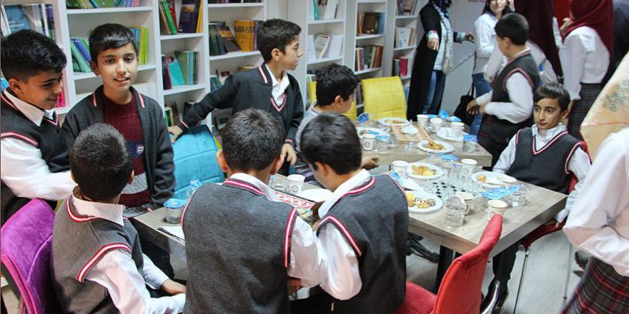 Şırnak'ta kitap kafe açıldı