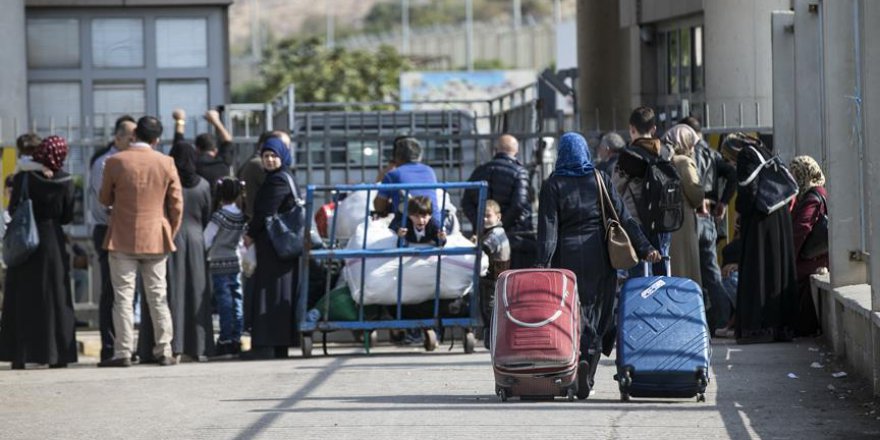 Suriyelilerin güvenli bölgelere dönüşü sürüyor