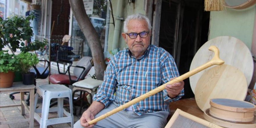 60 yıllık marangoz yarım asırdır aynı dükkanda