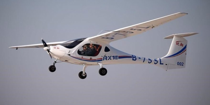 Çin’in elektrikli uçağı ilk uçuşunu yaptı