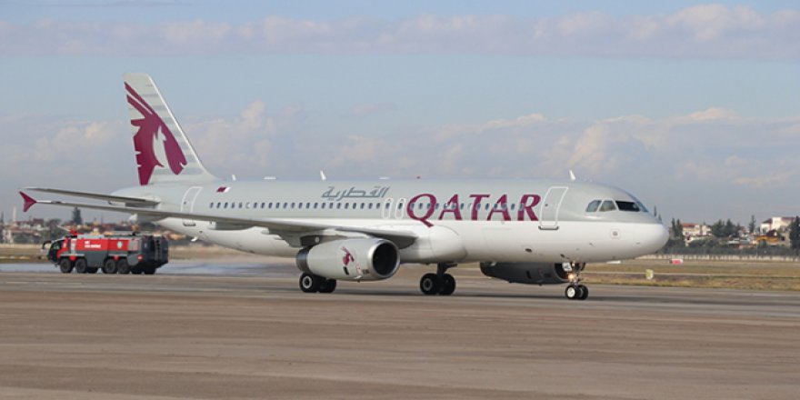 Katar'dan Adana'ya ilk uçak indi