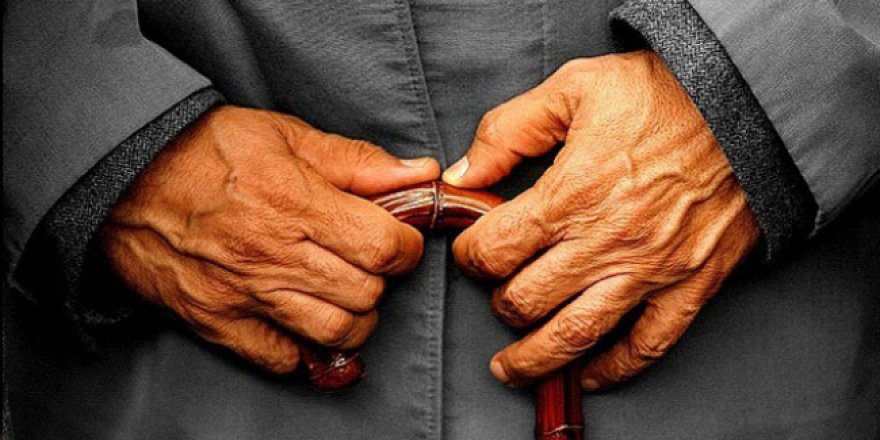 Yaşlı ve hastalar için 'manevi evlat' butonu