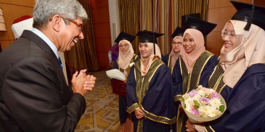 Singapur'da Müslüman öğretmenlere doğru İslam dersi verilecek