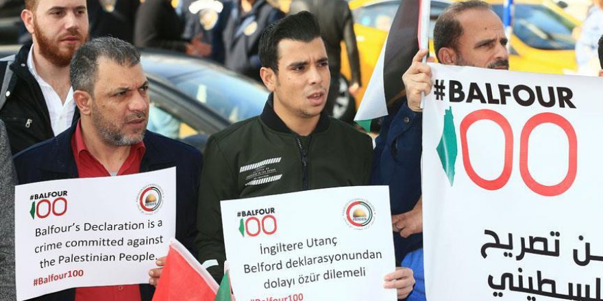 İngiltere Başkonsolosluğu önünde 'Balfour' protestosu