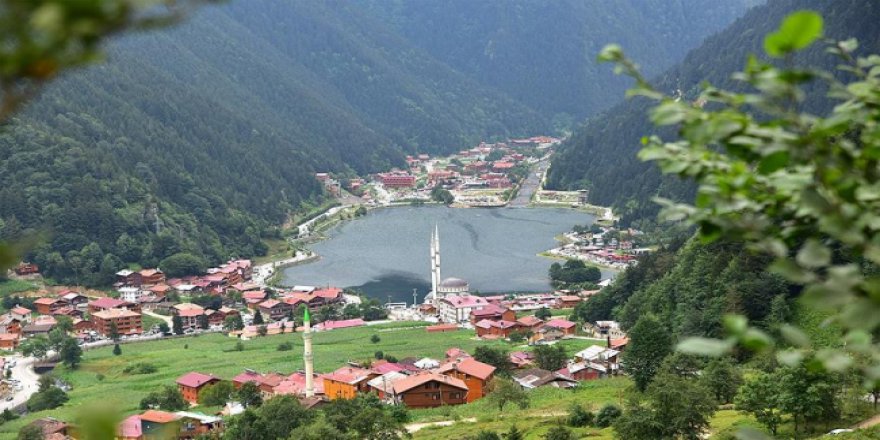Uzungöl'de 30'a yakın tesis yıkılacak