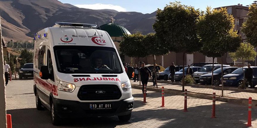 Bitlis'te PKK'nın tuzakladığı patlayıcı infilak etti