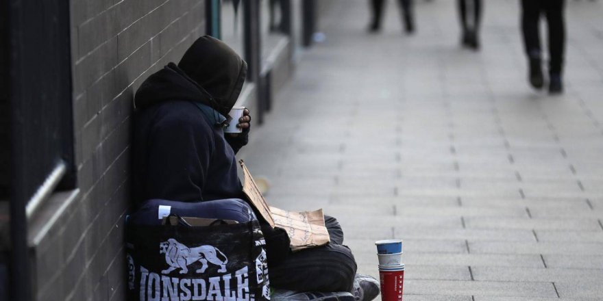 İngiltere Müslümanları evsizler için kampanya başlattı