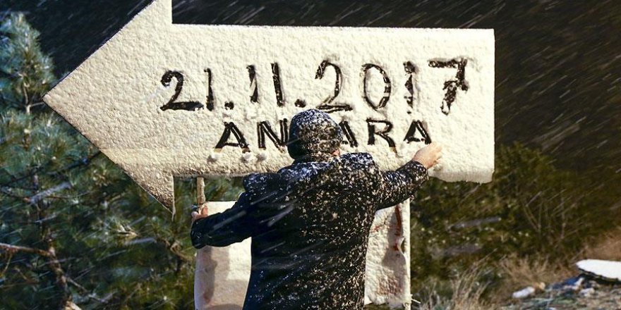 Başkente mevsimin ilk karı yağdırıldı