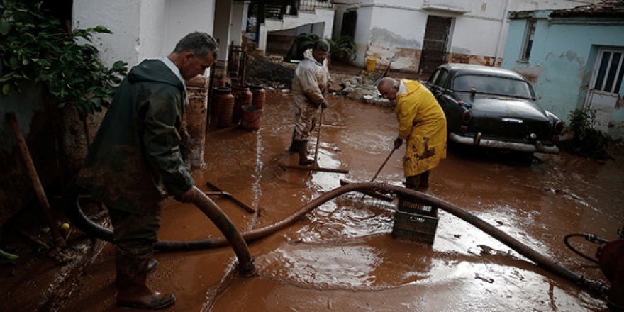 Yunanistan'da dar gelirliler ve sel mağdurlarına yardım
