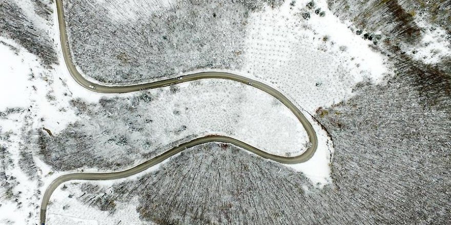 Bolu Dağı'nın kar manzarası havadan görüntülendi