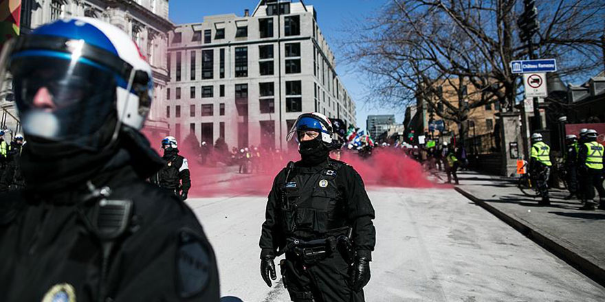 Kanada’da İslam karşıtı gösteride 44 kişi gözaltına alındı