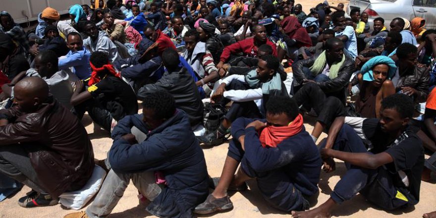 'Libya'da köle pazarının olduğu kanıtlanmadı'