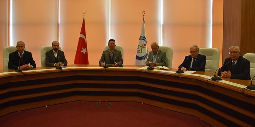 Kutsal değerlere hakaret eden öğretim üyesine soruşturma